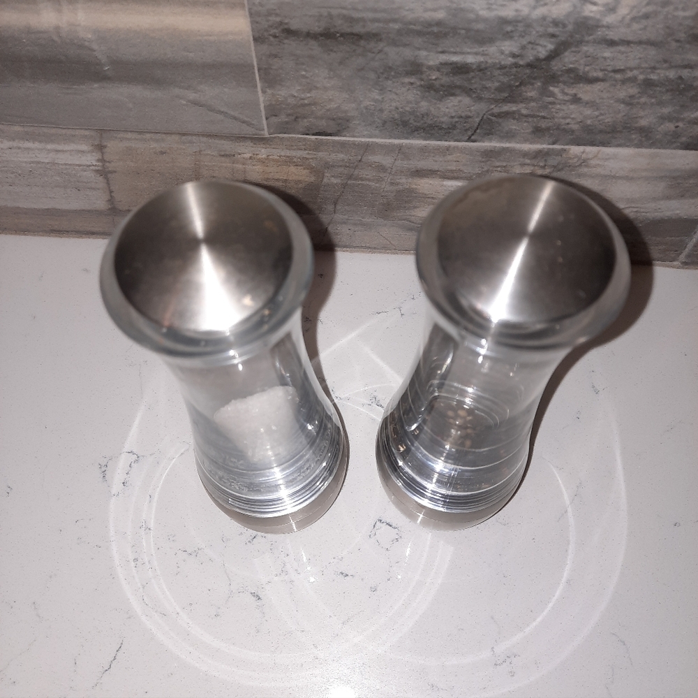 Cole & Mason Stainless Steel Acrylic Salt and Pepper Grinder Set EUC - Picture 6 of 7